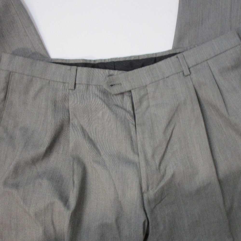 Haggar men's slacks sz 38X32, like new (#0004)